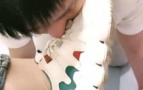 【璎诺】运动后原味白袜羞辱/含袜子/裸足深喉