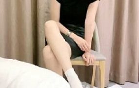 【Vi】原味棉袜羞辱-裸足喂酸奶