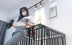 【禾未】封闭圈养第二天-失去人权-犬化训练