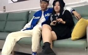 【狗哥】近距离情侣主羞辱绿帽场