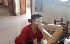 雯雯大人露脸肉丝腿绞偷闻鞋子的贱狗 YC-230606-3