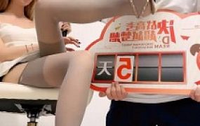 【一茶】美女教师“鞭策”高考生/高跟碾手/钻胯 【完整版】bf29056