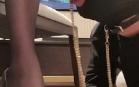 调教视频】【绘子sama】黑丝高跟-深喉/踩狗舌/全体重踩/脚耳光