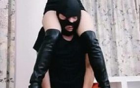 【菀七大小姐】2双过膝皮靴玩废狗/骑马sp/踩头/钻胯 B2224