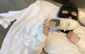 【安主】小白鞋发黄棉袜/晨尿/舔脏鞋底