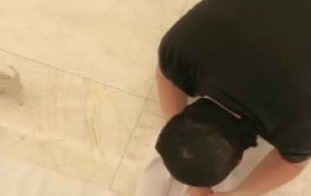 【cici】旅游途中白富美把司机当狗虐【下】