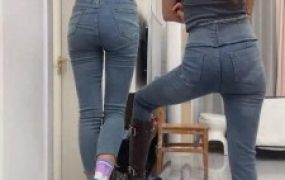 【双胞胎萌主】牛仔双S-拘束调-骑马踢踹/踩踏浓痰/靴子插嘴