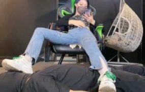 【冰诺】物化训练-当主人的脚垫