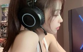 美美子，缩小追求者踩碎pov女巨人视角