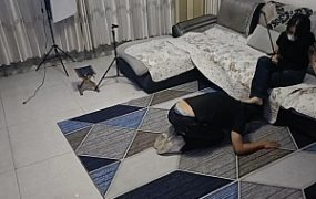 尤尤子女王的恋足场.