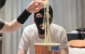 【不期而遇】圣水超多/高跟喂食/踩踏踩手/迷恋臀部