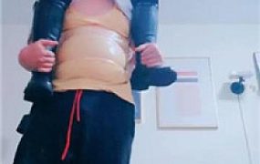 【甜音】长靴踩踏/闻舔白袜/骑脖