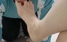 【平凡】胯下辱/长靴舔/骑马/品尝内裤