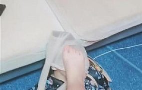 【柔色】捆绑强制贱奴舔脚