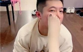 【南乔大大】丝袜塞嘴拖鞋抽耳光/臭脚捂脸