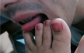 【可可黎黎子】小白鞋棉袜裸足恋足舔【完整版】