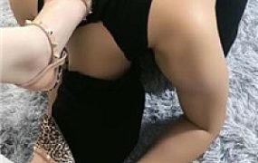 【诗琪】高跟碾压踩/骑马