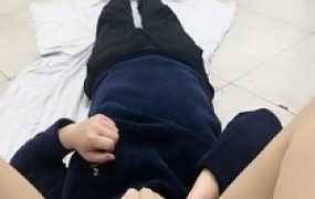 【芭丝】皮鞋黑袜肉丝踩脚垫【上】