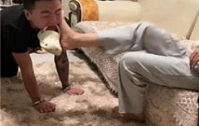 【学生双主】胁迫表哥做狗-sp深喉耳光