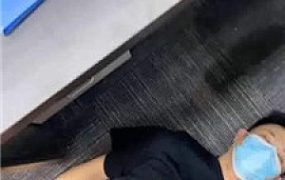 【Alice】高跟黑丝踩踏-鞭打骑马-坐脸窒息