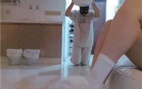 【小猫】舔毛拖鞋白袜/伺候沐足