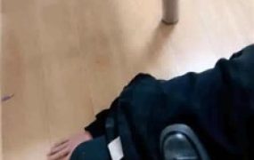 【嘉一】长靴黑丝重度踢裆鞭打