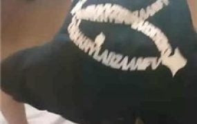 【米小唐】黑丝踩地毯-滴蜡