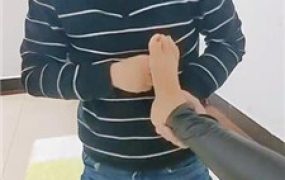 【广东迪迪】双S-踩踏/丝袜棉袜恋足舔【双视角版】