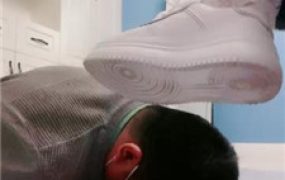 【桃子老师】揪耳朵/骑马爬行/喂圣水/虐乳