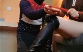 【梓晨】不听话的学生被打手心