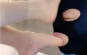 【鑫儿教头】古装S诱惑-金莲玉足踩贱奴