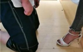 【大美】高跟全体重碾压踩