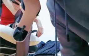 【奶味小仙女】铆钉高跟黑丝-继母羞辱卑微狗儿子