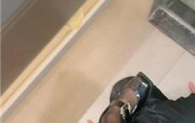 【柔儿公主】短靴踩踏/舔脏鞋底/赏赐圣水