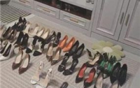 【丫丫】一堆脏鞋子全体重踩踏