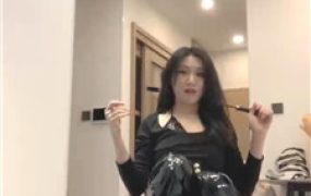 【小麦】长靴踩虐/五花大绑袜子塞嘴/鞭打/舔脏鞋底/求圣水