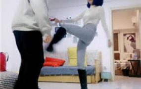 【兔兔大人】长靴重度踢裆/骑马/长靴踩踏/脚喂酸奶