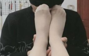 【兰芯大人】爱吃臭脚丫的贱奴