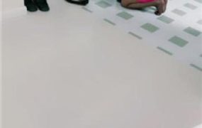 【爱神】母畜-库里丝-藤条抽/吃浓痰喝圣水