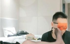 【ts娜露子】黑丝高跟虐家奴