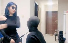 【兔兔大人】暴力场-踩狗头磕头/提档/鞭打/闻白袜/舔脏鞋底/跺踩