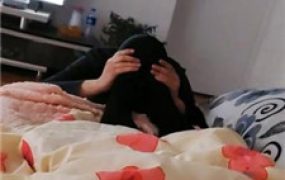 【平凡】家奴跪舔黑丝jio