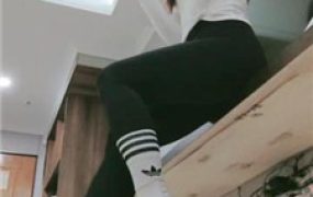 【妮蔻】女神健身后-超臭鞋袜辱贱奴