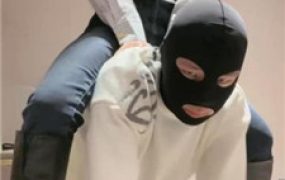 【禾未】长靴裤里白丝-速舔训练