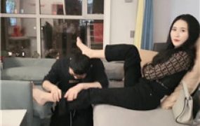 【尤金女皇】模特S-骑狗背暴打三只下贱奴隶