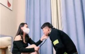 【雪菲老师】狗链遛狗/清理高跟原味裸足