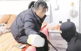 【三公主殿下】绿帽夫奴伺候妻主就寝