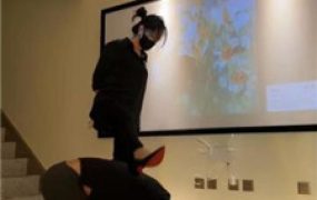 【辣姐】白领S高跟踩虐老板狗/狗盆喂狗粮/舔脚趾