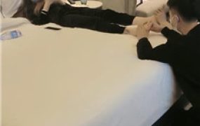 【舞池大大】双奴伺候主人洗漱就寝