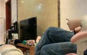 【佳佳】耳光+浓痰专场